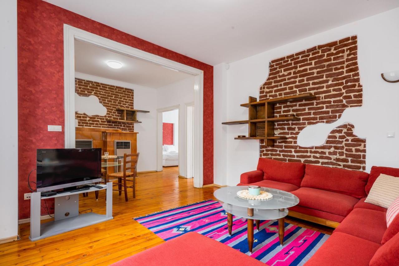 Appartamento Sofia'S Vintage Gem: Spacious 2Bd Flat On Solunska Esterno foto