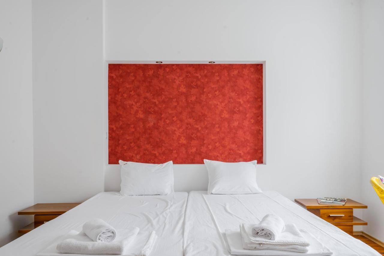 Appartamento Sofia'S Vintage Gem: Spacious 2Bd Flat On Solunska Esterno foto